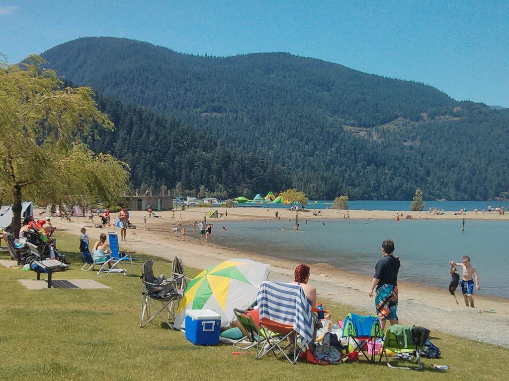 Harrison Lake Hotel Harrison Hot Springs Eksteriør bilde